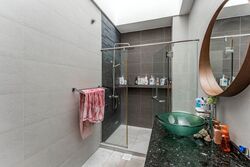 West Coast Road (D5), Terrace #451875891